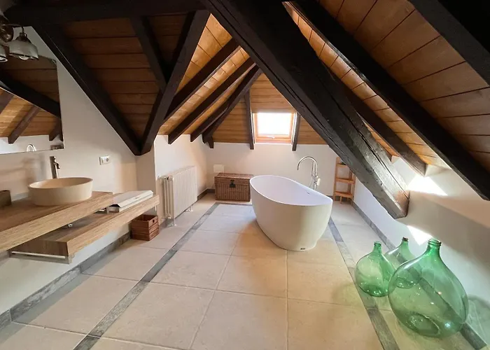 Konukevi Del Castanar