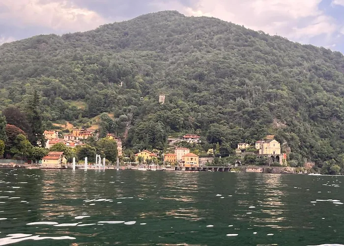 Del Castanar بيت ضيافة